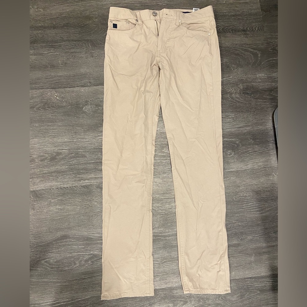 Vineyard Vines Performance pants